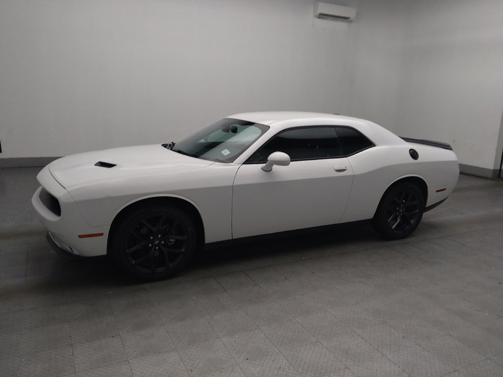Used 2022 Dodge Challenger SXT w/ Blacktop Package RWD image 2