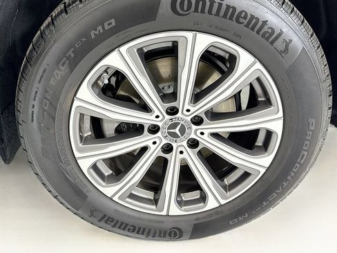 Certified 2026 Mercedes-Benz GLC 300 image 30