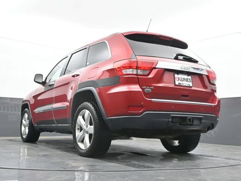 Used 2011 Jeep Grand Cherokee Overland AWD/4WD image 57