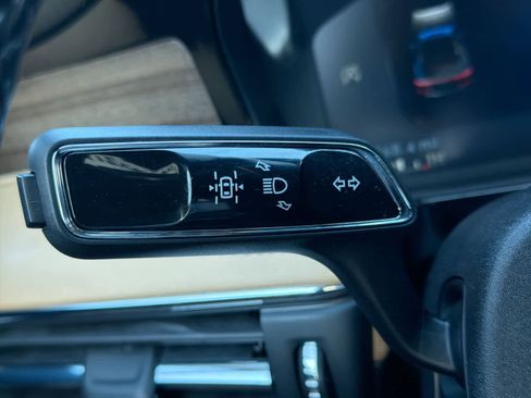 Used 2023 Lincoln Corsair Reserve w/ Equipment Group 201A image 29