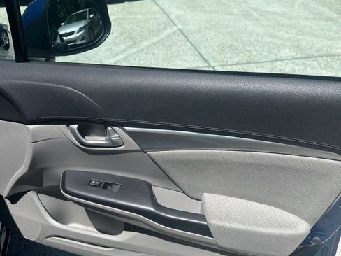 Used 2013 Honda Civic EX image 19