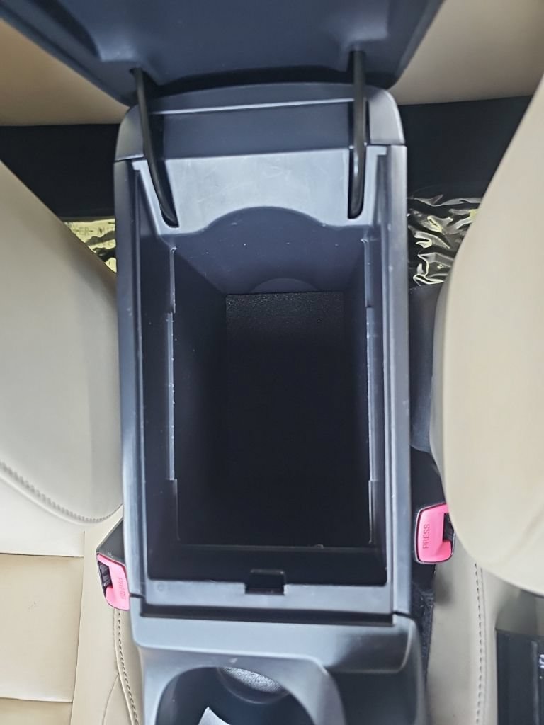 Used 2012 Lexus CT 200h Premium FWD image 23