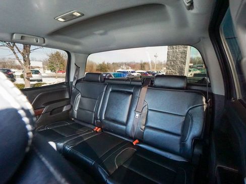 Used 2018 GMC Sierra 2500 SLE image 25