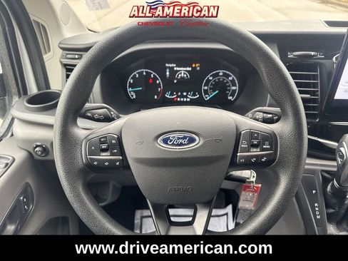 Used 2023 Ford Transit 350 XLT image 12
