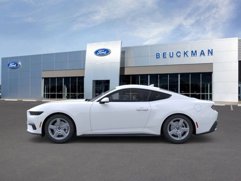 Used 2026 Ford Mustang Coupe image 2