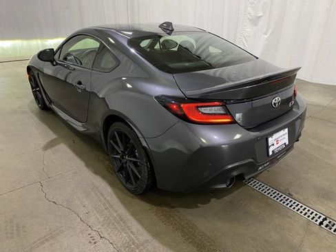 Certified 2024 Toyota GR86 Premium image 6