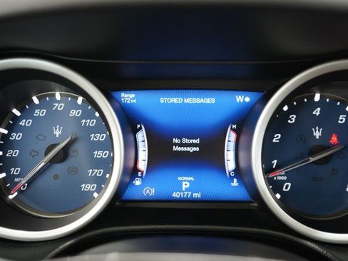 Used 2019 Maserati Ghibli S Q4 AWD/4WD image 21
