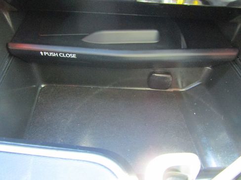 Used 2025 Lexus TX 500h AWD w/ Technology Package image 40