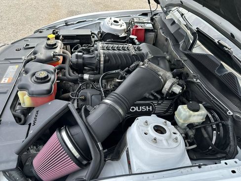 Used 2014 Ford Mustang GT Premium image 22