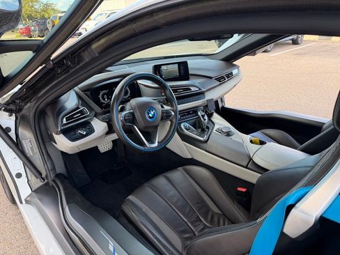 Used 2016 BMW i8 AWD/4WD image 18