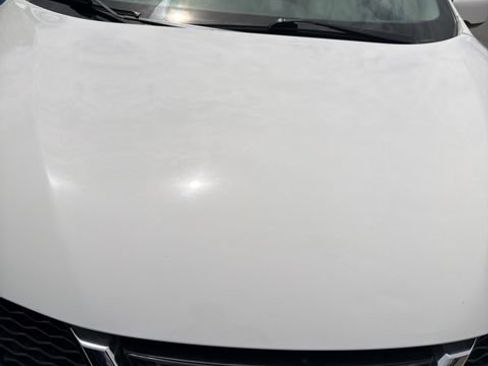 Used 2018 Nissan Rogue Sport S FWD image 3