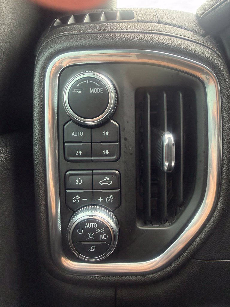 Used 2022 GMC Sierra 3500 SLE w/ SLE Convenience Package AWD/4WD image 12