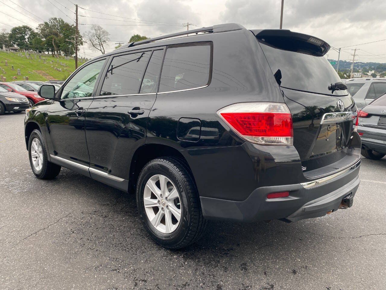 Used 2013 Toyota Highlander SE AWD/4WD image 5