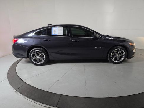 Used 2022 Chevrolet Malibu LT FWD image 6