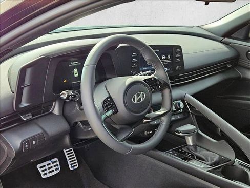 New 2026 Hyundai Elantra SEL Sport Premium FWD image 3