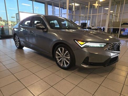 Used 2025 Acura Integra Base image 2