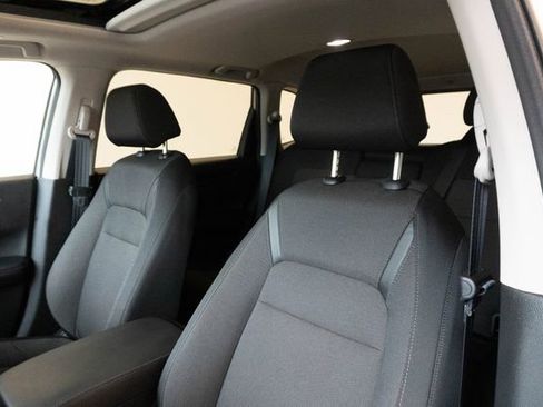 Used 2025 Honda CR-V EX image 15