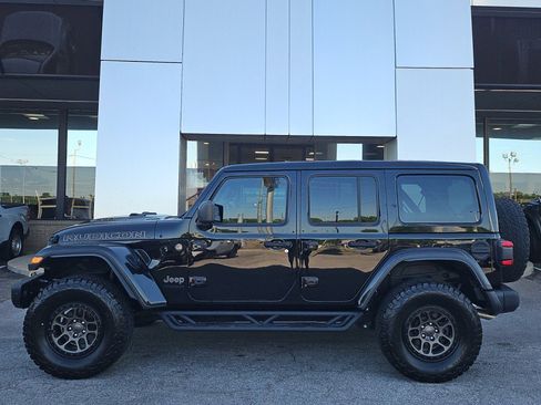 Used 2022 Jeep Wrangler Unlimited Rubicon w/ Xtreme Recon 35" Tire Package AWD/4WD image 2