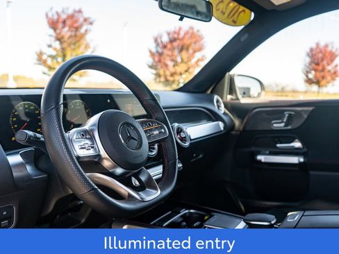 Used 2023 Mercedes-Benz GLB 35 AMG 4MATIC image 18