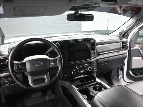 Used 2023 Ford F250 Lariat w/ FX4 Off-Road Package AWD/4WD image 17