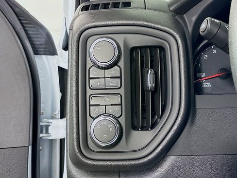 Used 2025 GMC Sierra 1500 Pro w/ Pro Value Package image 11