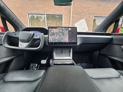 Used 2023 Tesla Model X Plaid AWD/4WD image 40
