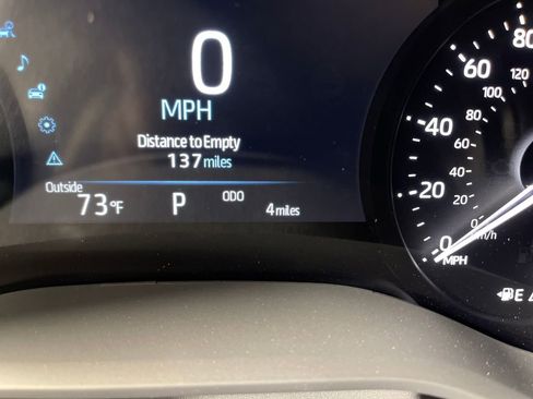 New 2026 Toyota Sienna XLE FWD image 19