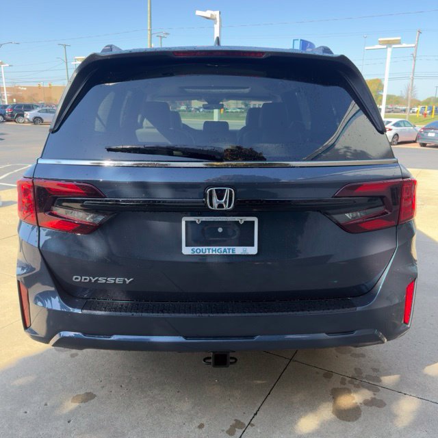 New 2027 Honda Odyssey EX-L image 4