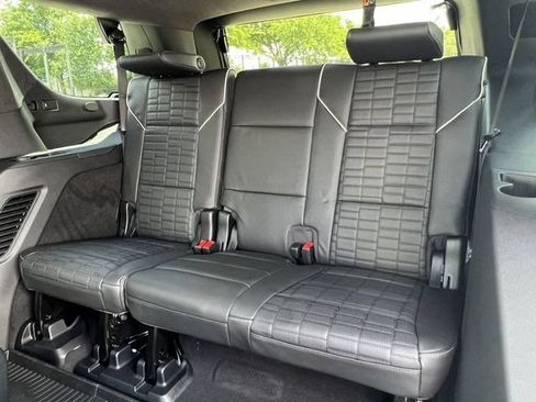New 2026 Cadillac Escalade Platinum Sport w/ LPO, ONYX Package AWD/4WD image 28