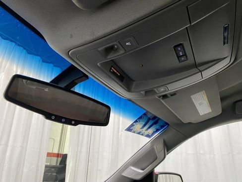 Used 2017 Chevrolet Silverado 1500 LT w/ All Star Edition image 21