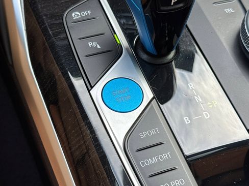 Certified 2023 BMW i4 eDrive35 w/ Premium Package image 33