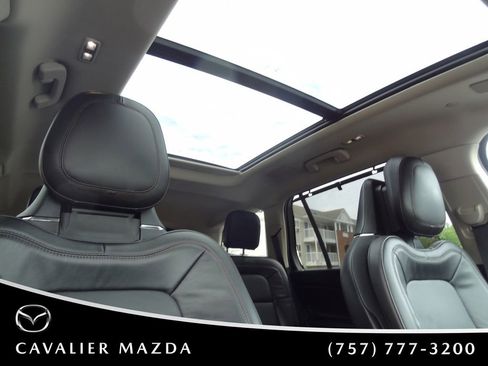 Used 2023 Lincoln Aviator Grand Touring w/ Equipment Group 301A AWD/4WD image 27