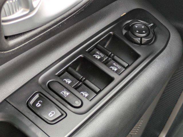 Certified 2023 Jeep Renegade Latitude w/ Sun/Sound Group AWD/4WD image 23