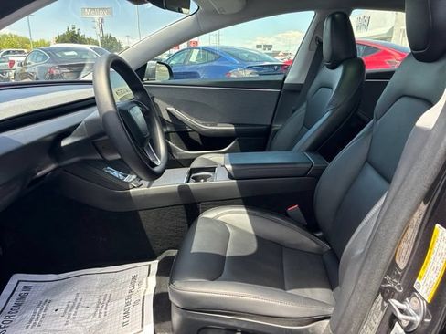 Used 2025 Tesla Model 3 Long Range RWD image 13