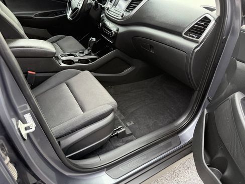 Used 2017 Hyundai Tucson Sport image 13