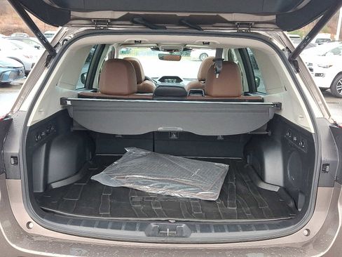 Used 2023 Subaru Forester Touring image 31