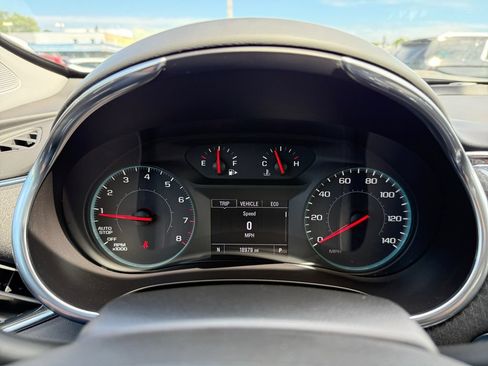 Used 2020 Chevrolet Malibu LT FWD image 16