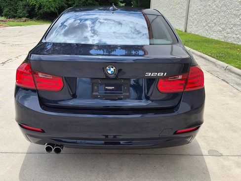 Used 2014 BMW 328i Sedan RWD image 5