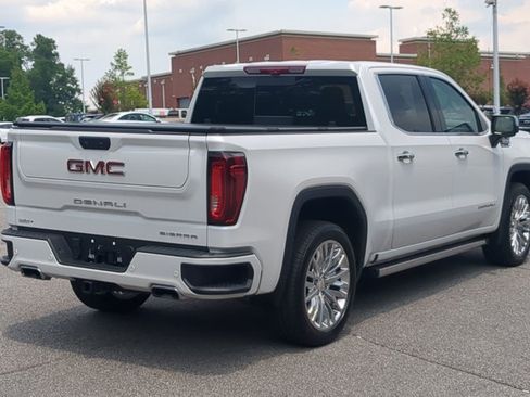 Used 2024 GMC Sierra 1500 Denali w/ Denali Reserve Package AWD/4WD image 5