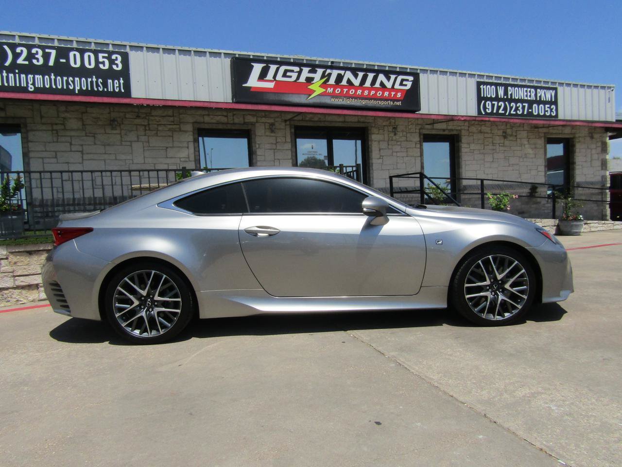 Used 2017 Lexus RC 200t F Sport RWD image 5