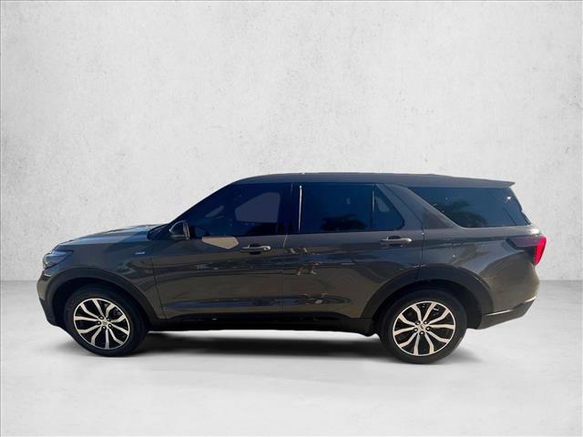 New 2027 Ford Explorer ST-Line AWD/4WD image 6