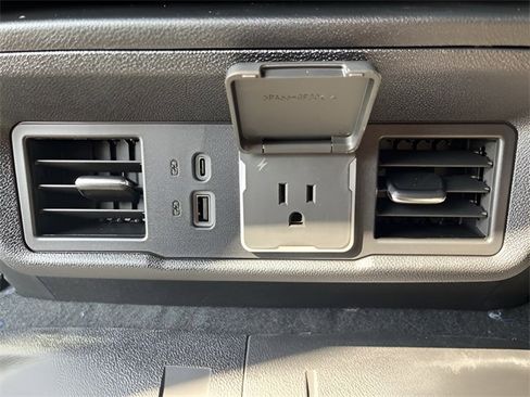 New 2026 Chevrolet Silverado 1500 LT w/ Leather Package image 30