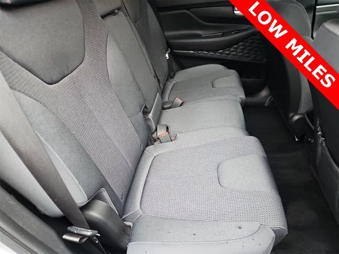 Used 2020 Hyundai Santa Fe SEL image 17