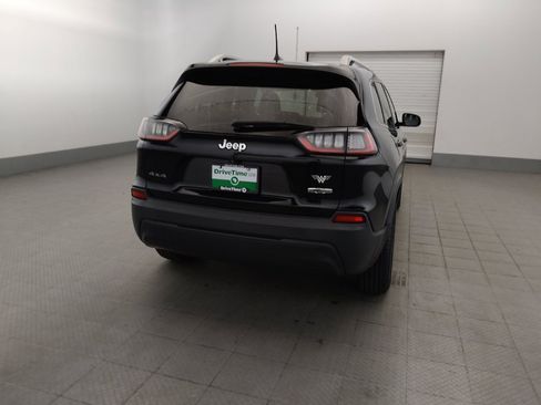 Used 2019 Jeep Cherokee Latitude w/ Popular Appearance Group AWD/4WD image 7