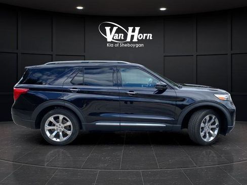 Used 2020 Ford Explorer Platinum w/ Premium Technology Package AWD/4WD image 8