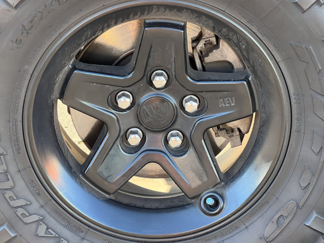 Used 2020 Jeep Gladiator Rubicon AWD/4WD image 7