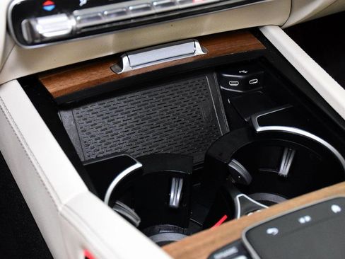 Used 2024 Mercedes-Benz GLE 450 4MATIC image 22