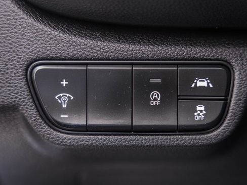 Used 2023 Kia Seltos LX image 33