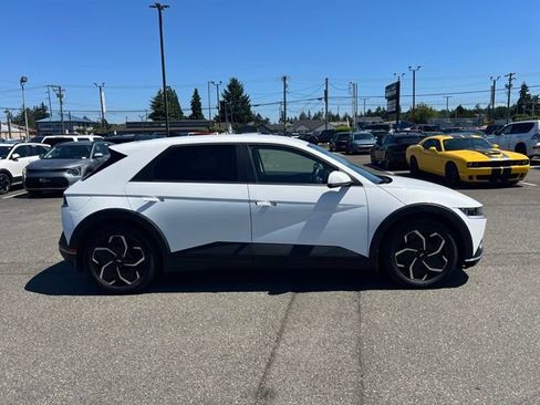 Used 2024 Hyundai Ioniq 5 SEL AWD/4WD image 8