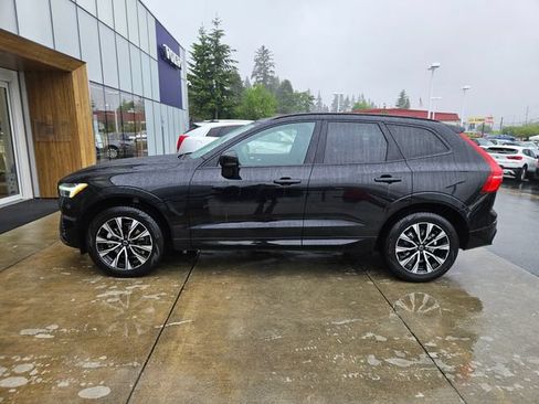 Certified 2025 Volvo XC60 B5 Plus AWD/4WD image 8